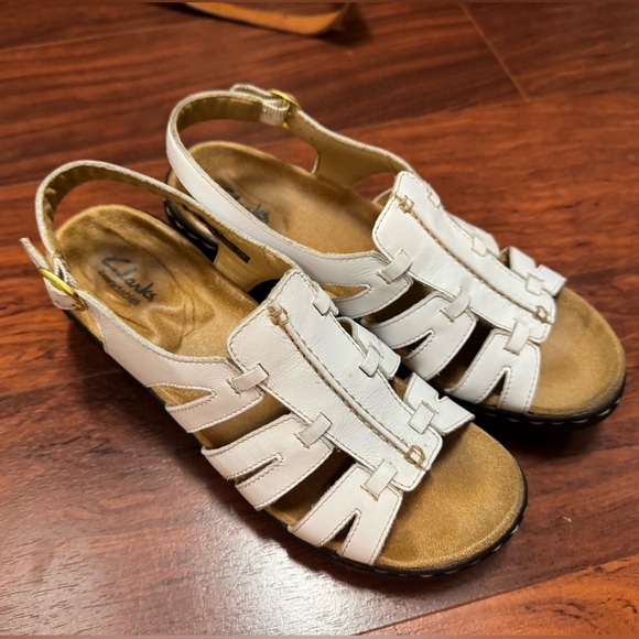 Clarks Bendables Womens Lexi Marigold
Leather Size 8W - Picture 2 of 6